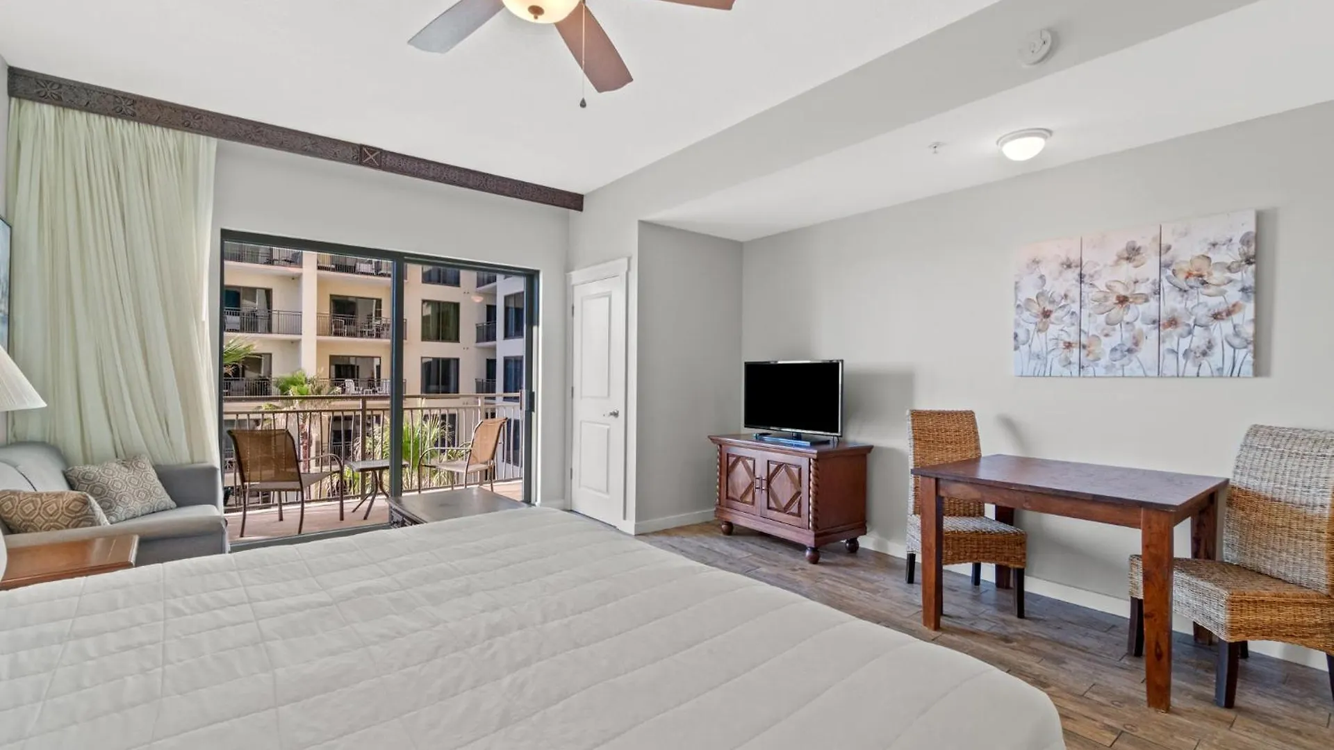Origin 0734 - Studio King - Sunny Pool Deck And Gulf View By Beach Haven Vacation Rentals Panama City Beach ABD